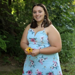 Meet your Posher, Katelyn